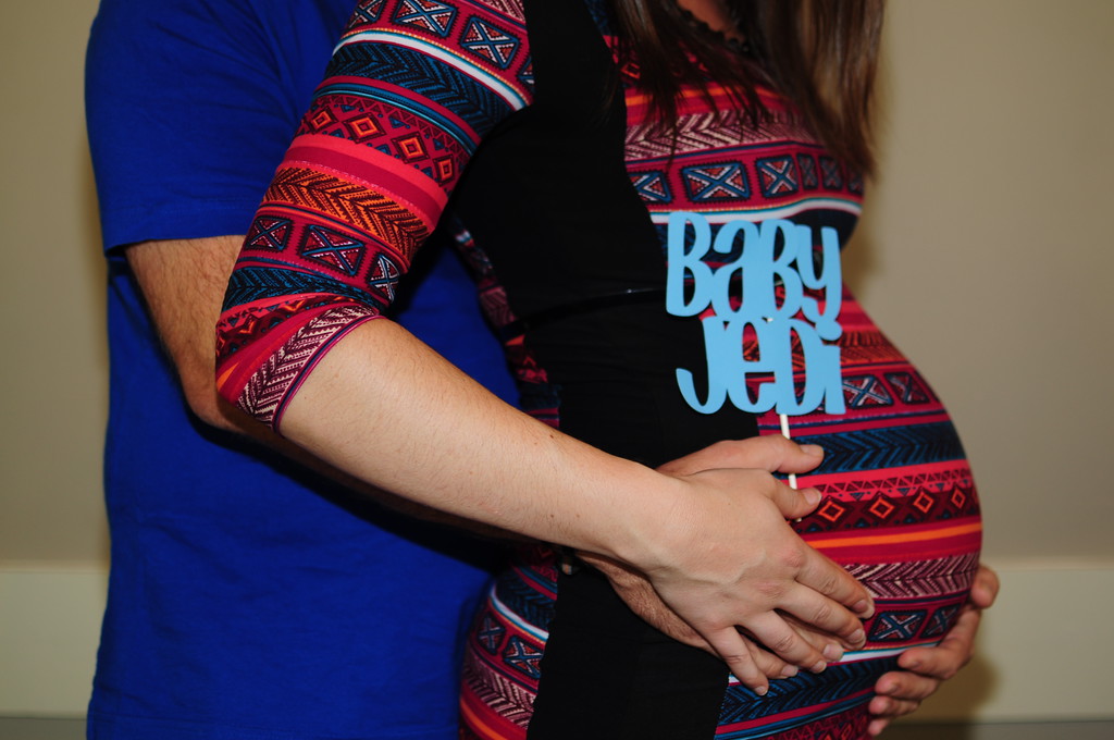 Baby Jedi sign facing side