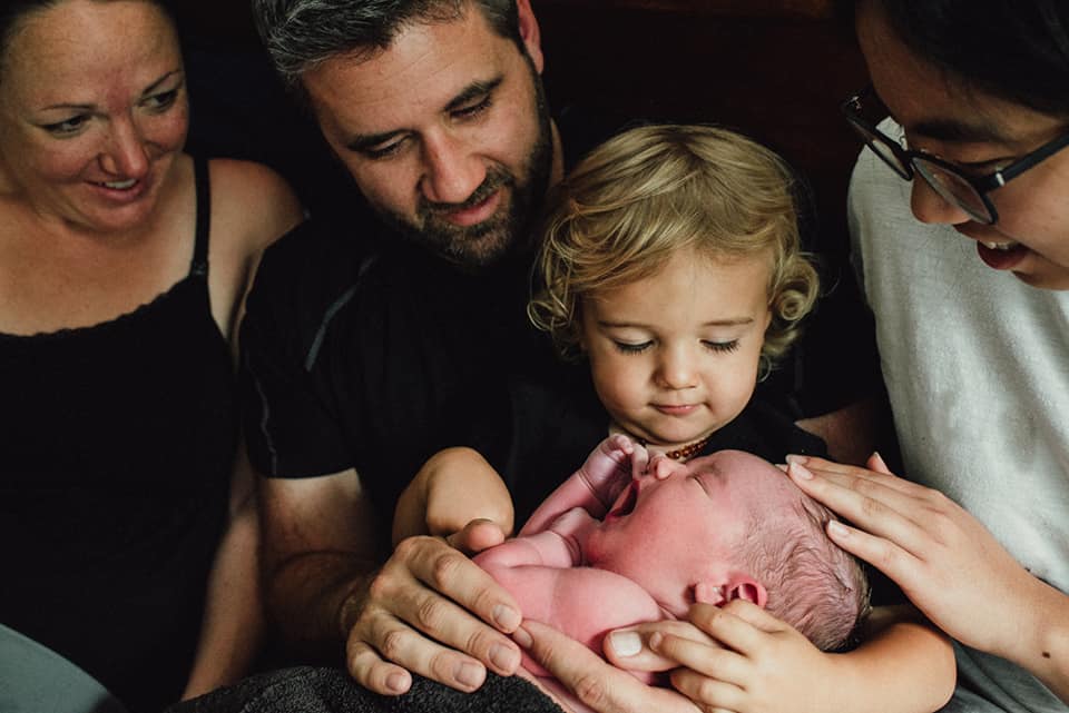 32967682_10101958735621020_1550041636858232832_n